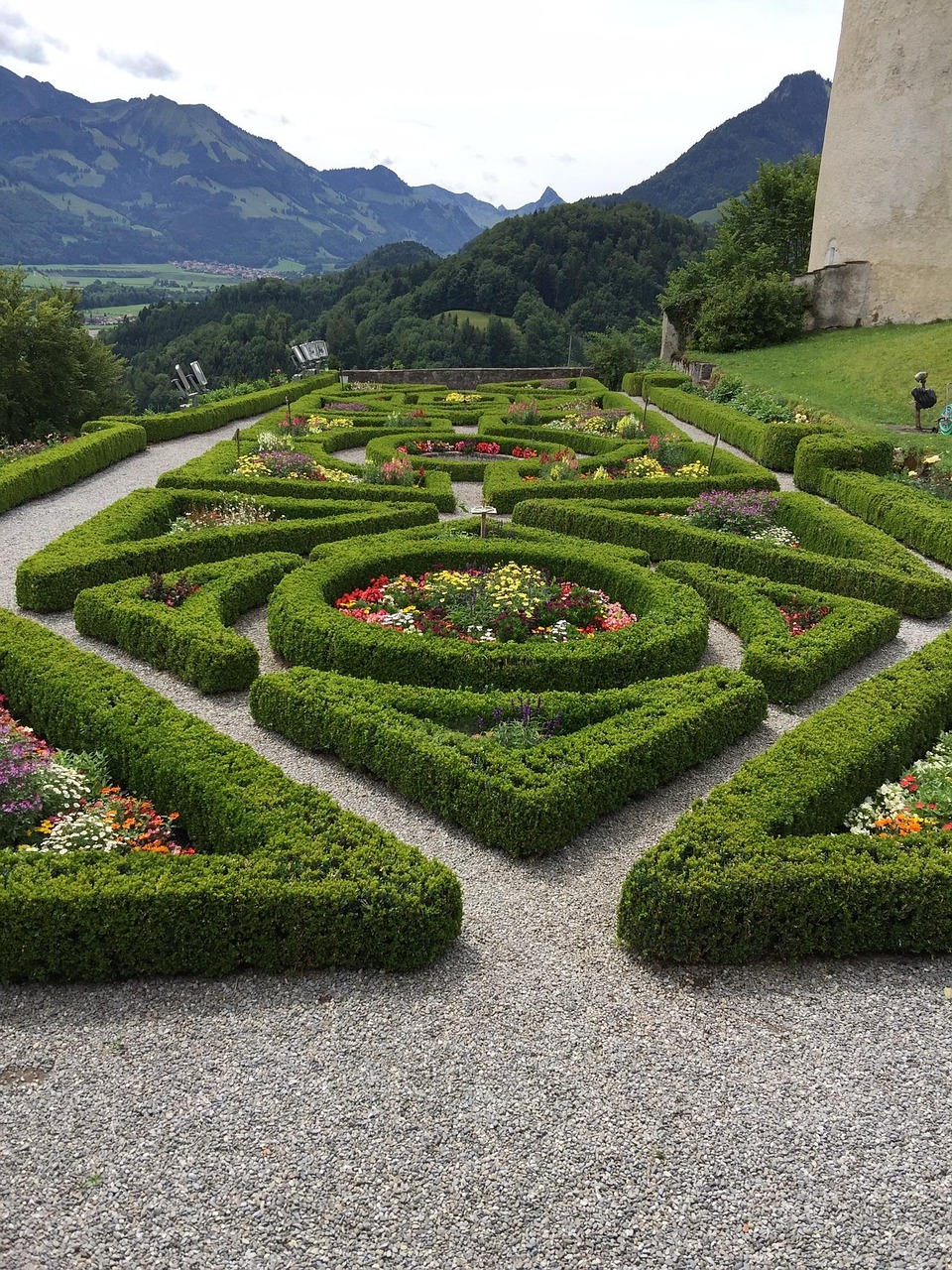 garden, topiary, hedge, outdoor, gardening, flower background, landscape, nature, botanical, shrub, flower wallpaper, flowers, beautiful flowers, maze, botany, landscaping, castle